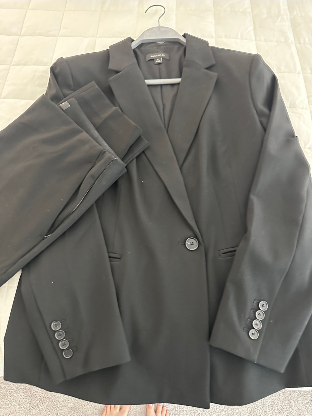 Ann Taylor Black Women's Two-Piece Suit Blazer & Pants Set